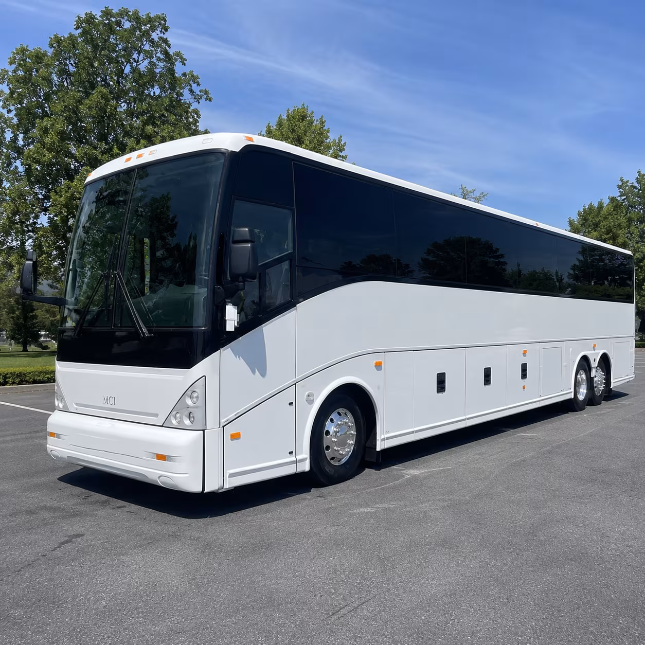 bus rental options for woodland trips
