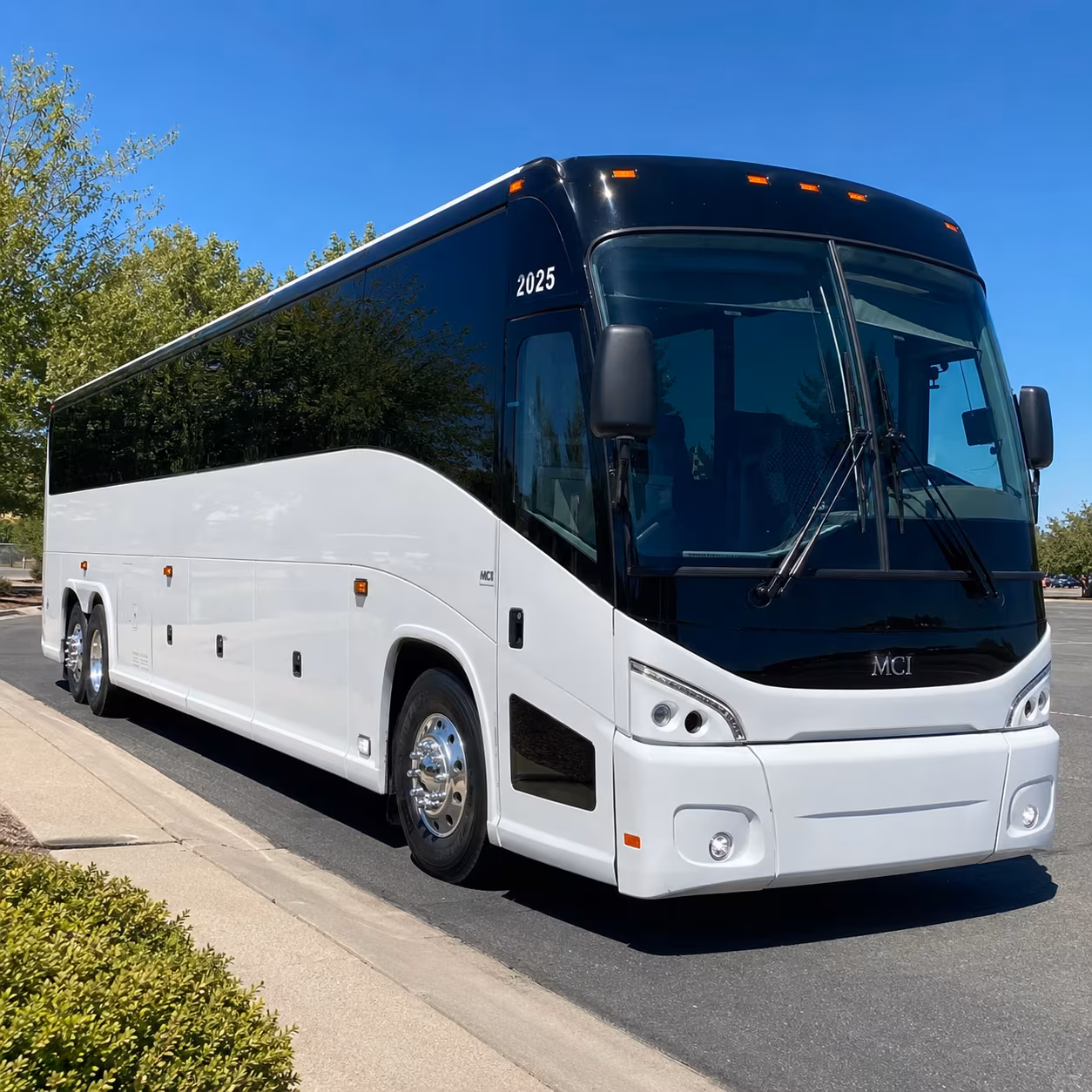 charter buses to toyota amphitheatre shows from woodland