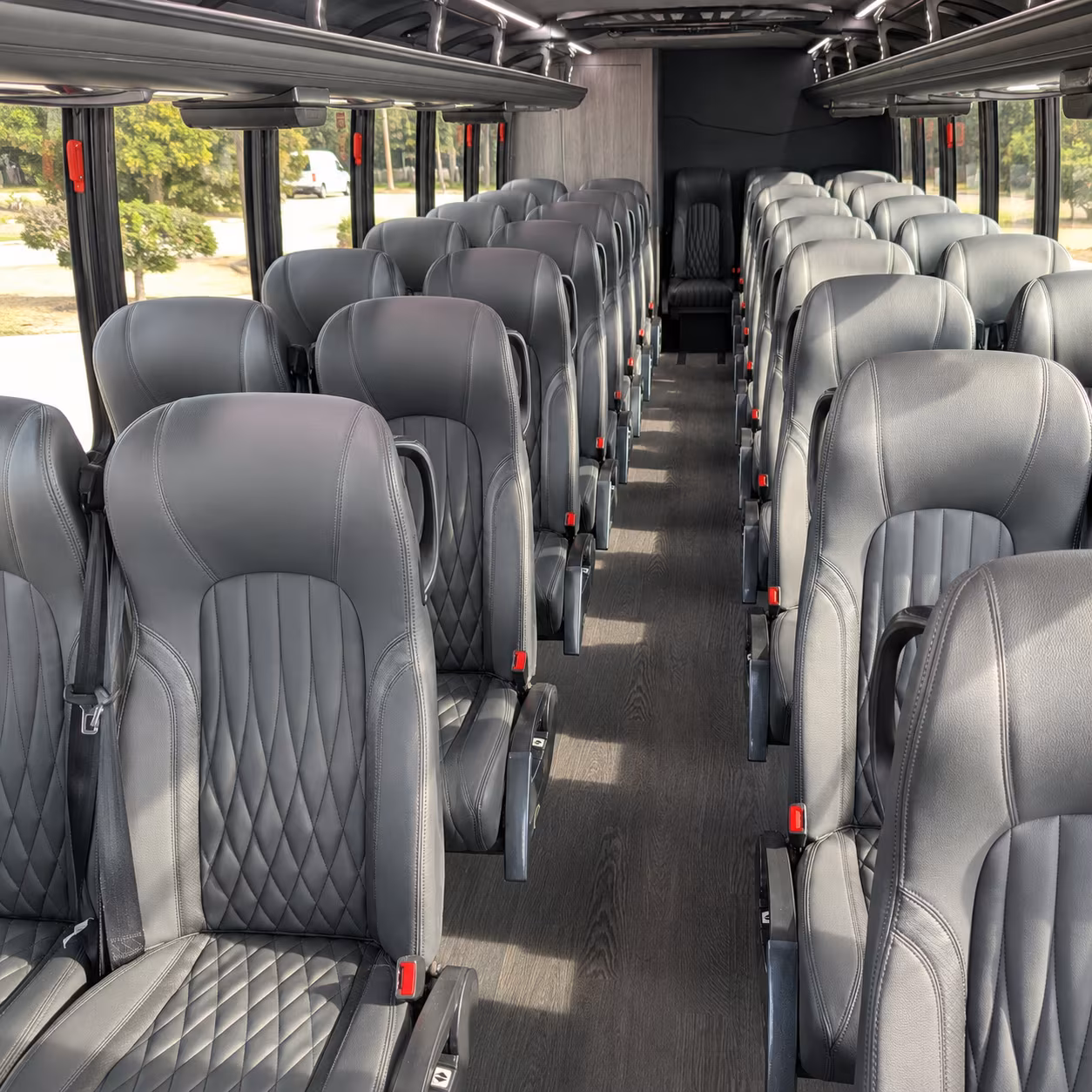 minibus rentals for woodland rehearsal dinners and wedding weekend events
