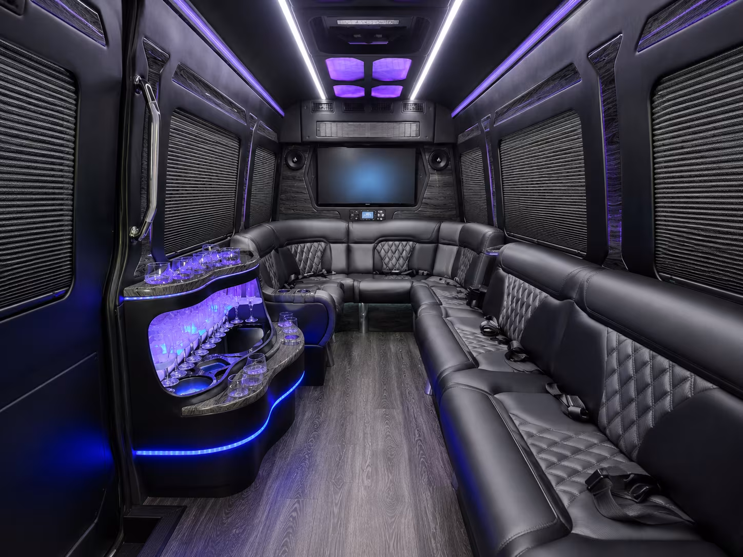 overnight bus rentals from woodland to las vegas and reno