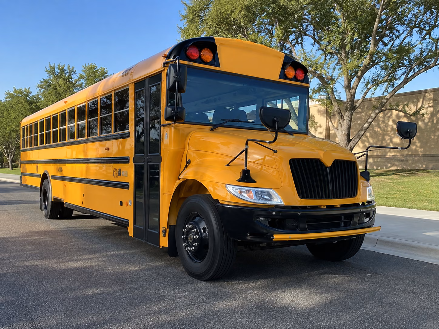 woodland charter buses
