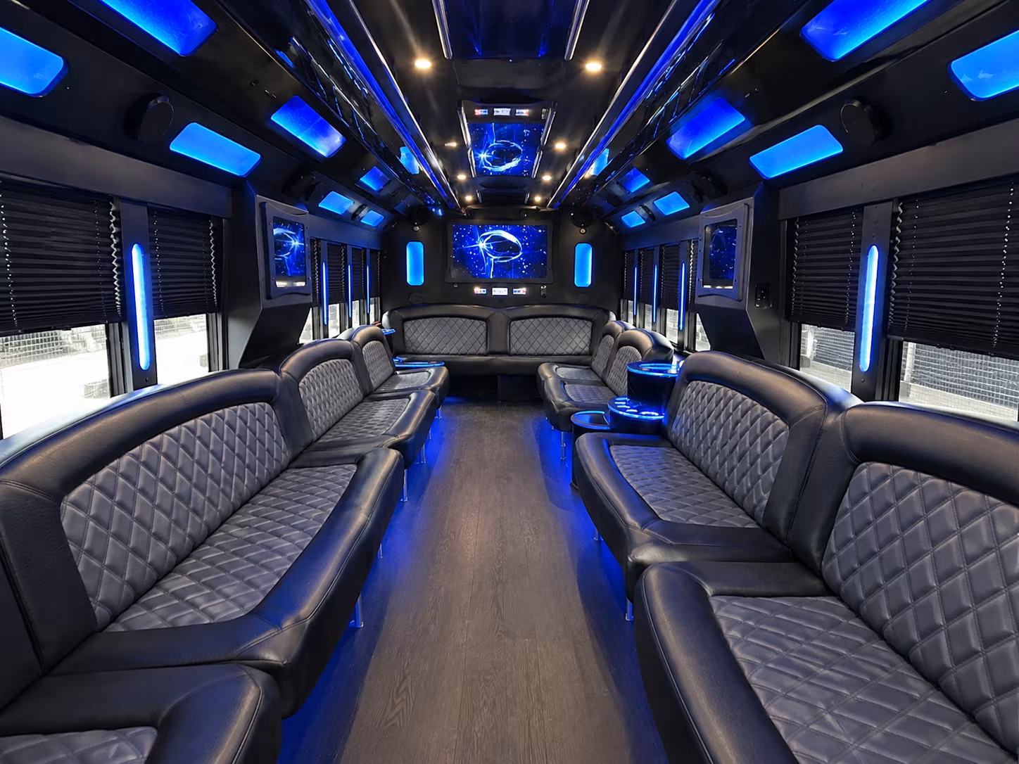 woodland holiday party bus rental